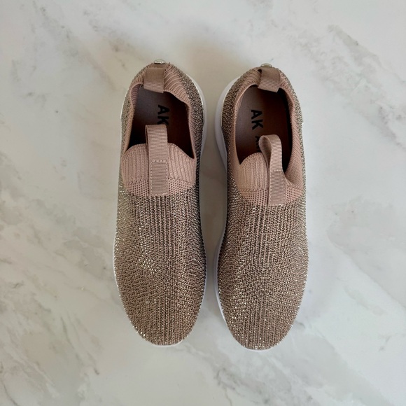 Anne Klein Mylee Blush Knit Slip-On Sneakers Size 6 Comfy Casual Everyday Shoes - Picture 6 of 8